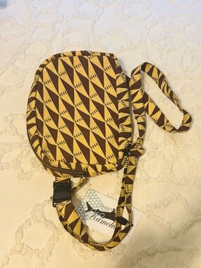 Dezigns By Kamohoalii Fanny/crossbody